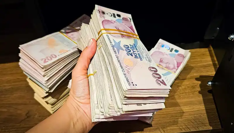 Mevduat Rekor Kırdı: Türkiye’de 12 Trilyon Lira Birikti!