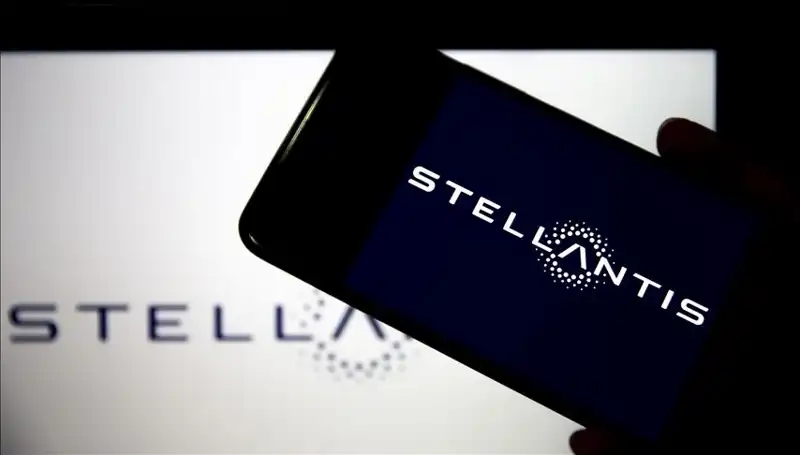 Stellantis'in Fabrika Kapatma Planları Yatırımcıları Endişelendiriyor
