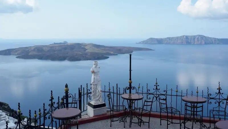 Santorini'den Gelen Uyarılar: "Ada Sulara Gömülebilir"