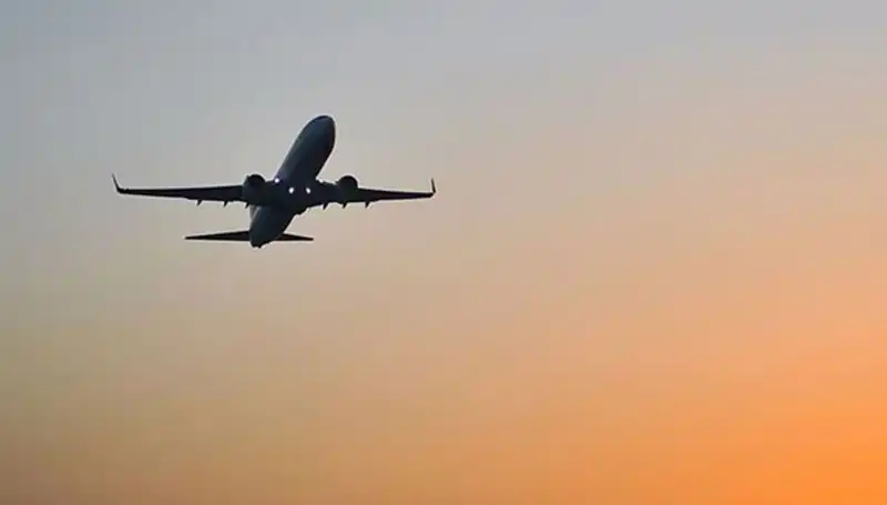: İstanbul'a Geri Dönüş: THY ve Pegasus Uçuşları Yeniden Başlıyor