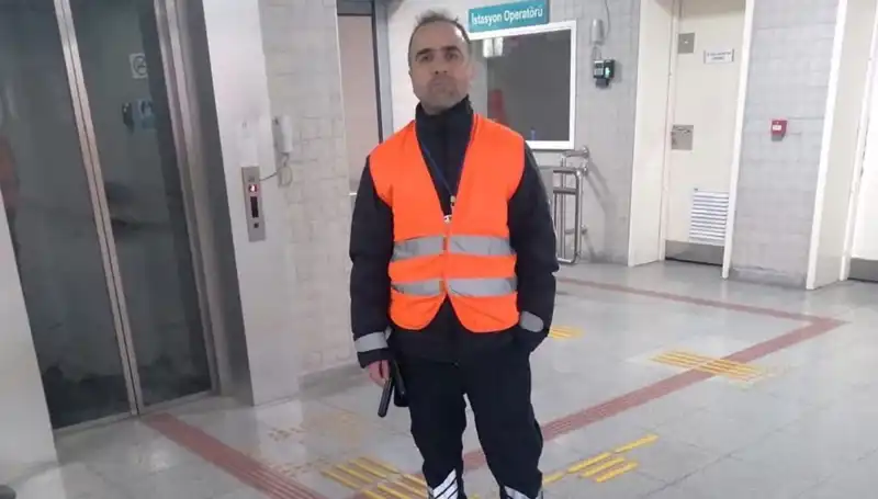 Trende Sigara İçen Yolcu, Güvenlik Görevlisini Öldürdü: Korkunç Olayın Ayrıntıları