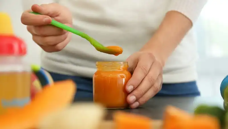 26 Yaşındaki Genç, Bir Haftalık Bebek Maması Diyetiyle Vücudunu Dönüştürdü
