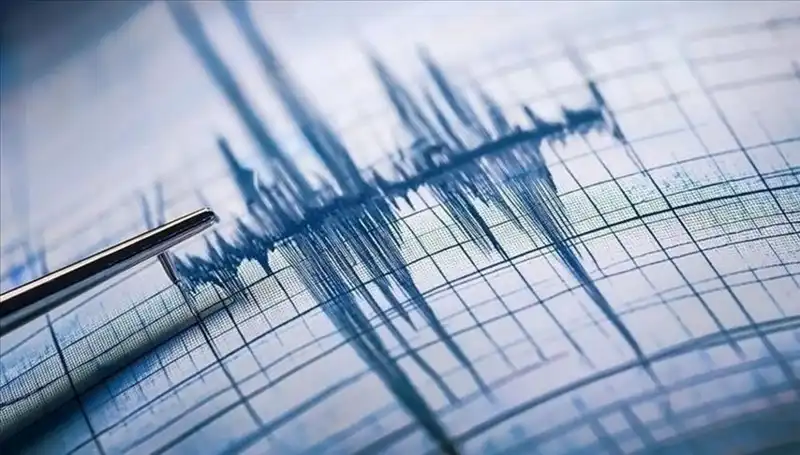 Ege'de 3.0 Büyüklüğünde Deprem! Uzmanlar Ne Diyor?