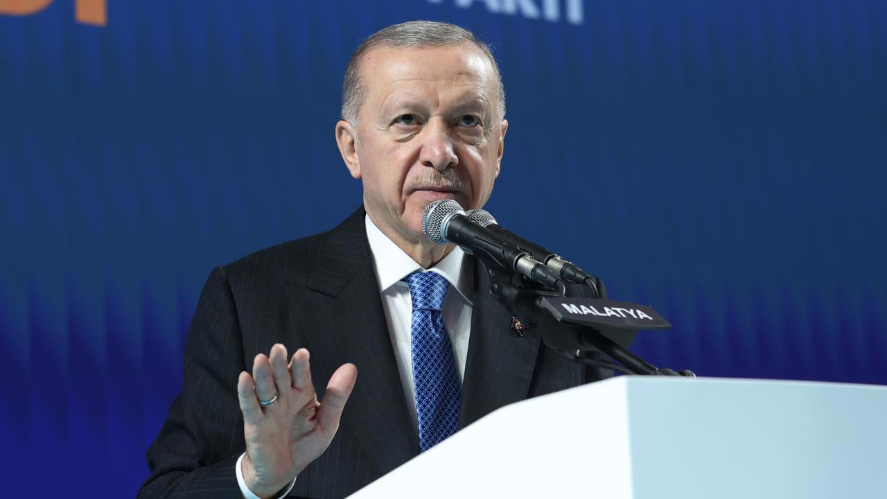 Cumhurbaşkanı Erdoğan, Milletimize Adalet Vaadetti