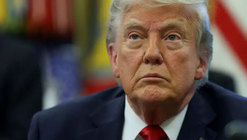 Trump’ın İddialı Açıklamaları: "Hem Ülkeyi Hem Dünyayı Yönetiyorum"