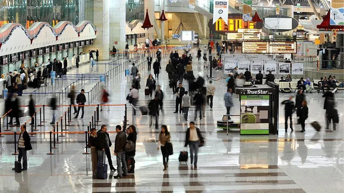 Rötar Yapan Havayolu Şirketleri Yolculara Tazminat Ödeyecek