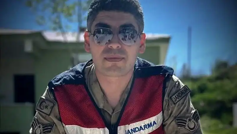 Kadir Astsubayın Halı Saha Maçından Sonra Gelen Acı Haber