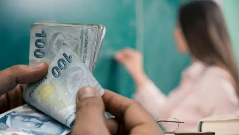Öğretmen Maaşlarında 2025'e Özel Beklentiler ve Zam Senaryoları