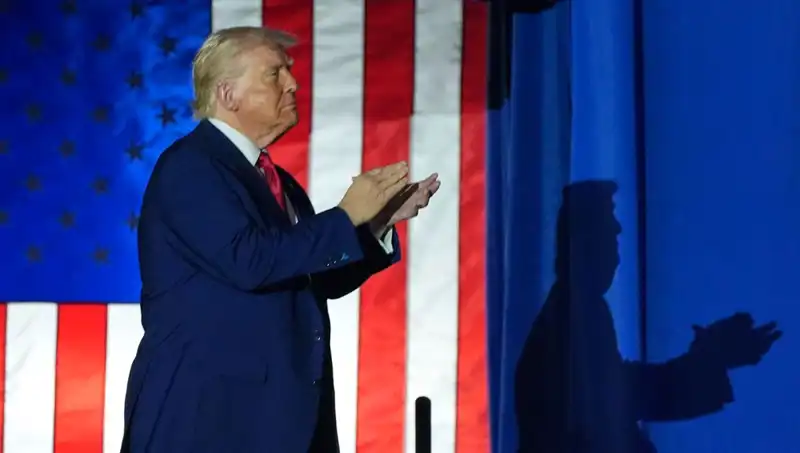 Trump'ın İddialı Sözleri: 100 Günde 100 Yılın Değişimi Mümkün Mü?