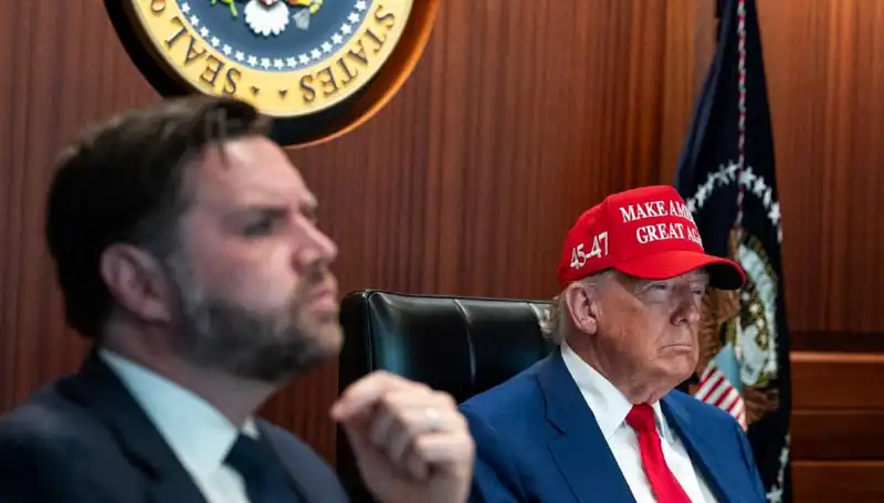Trump'ın Azil Tasarısı Reddedildi: Piyasalarda Neler Olacak?