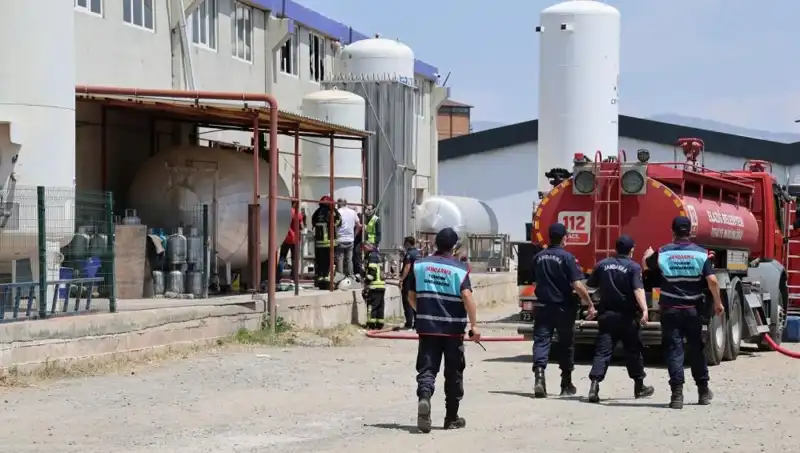 Elazığ'da Gaz Dolum Tesisinde Şok Üstüne Şok: Patlama Detayları!
