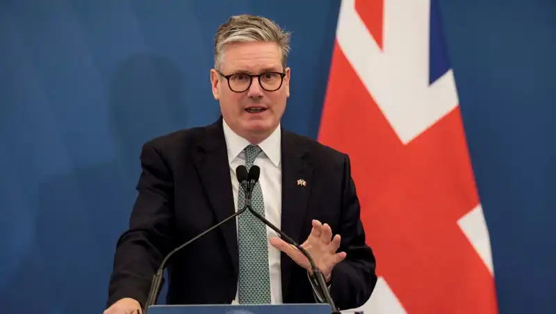 Starmer’dan Şaşırtıcı Hükümet Değişiklikleri: David Lammy Yardımcı Olacak