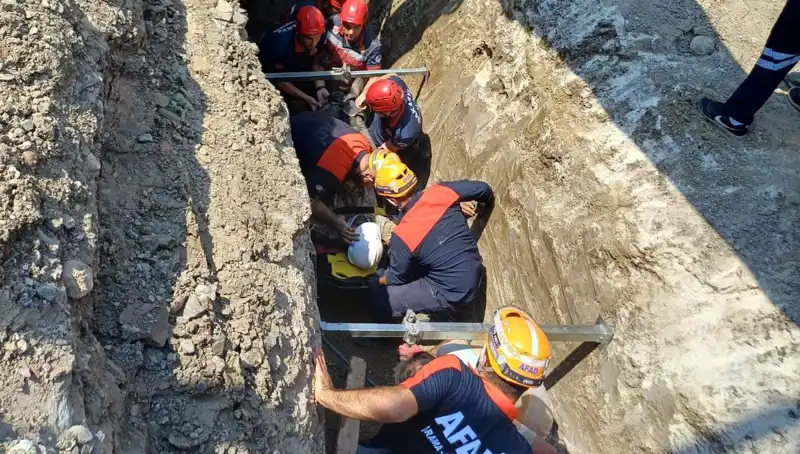 Göçük Altında Kalan İşçi 43 Saat Sonra Kurtarıldı