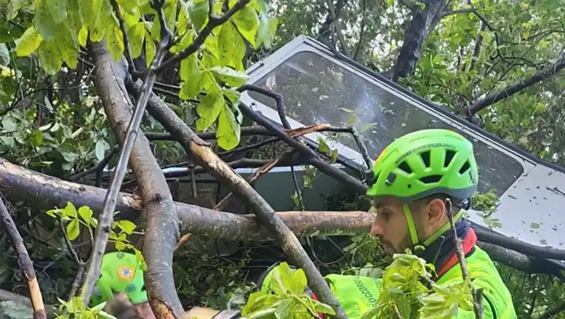 İtalya'daki Teleferik Faciasında Dört Kişi Hayatını Kaybetti