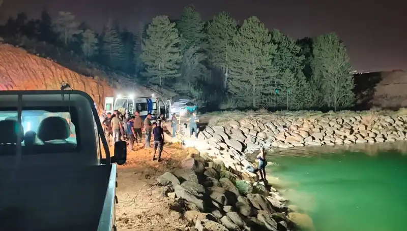Gölette Can Pazarı: Doğum Gününde Kimliği Henüz Belirlenemeyen Bir Genç Hayatını Kaybetti