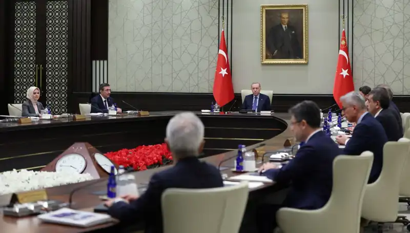 Kabine Üyelerinden 1 Mayıs Mesajı: Ücretler ve Çalışan Hakları Gündemde