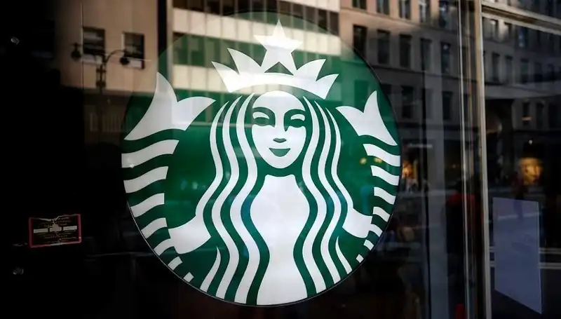 Starbucks’ın Küresel Satışları Düşüyor: Yatırımcıları Endişelendiriyor