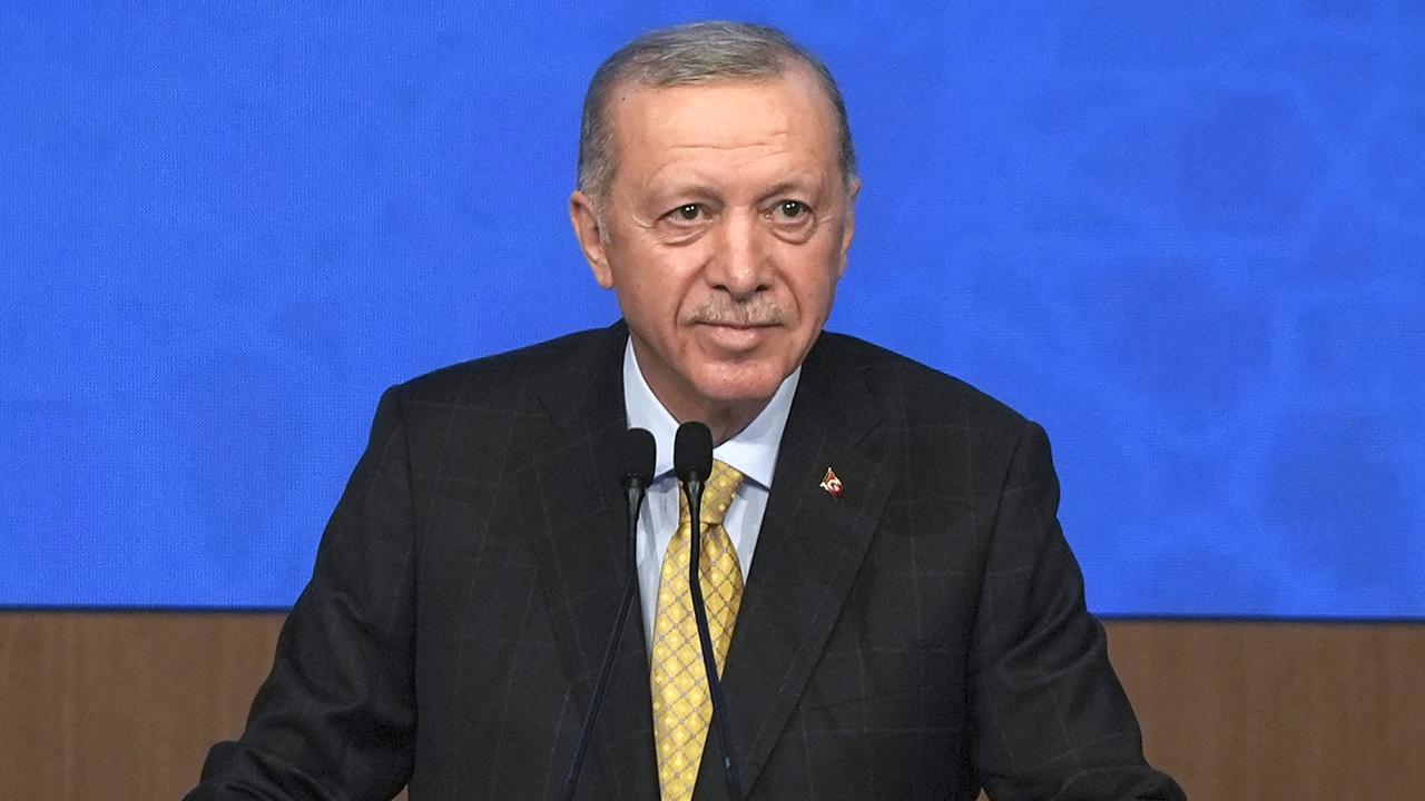 Cumhurbaşkanı Erdoğan'dan Depremzedelere Müjde: Konutlar Yıl Sonuna Kadar Teslim Edilecek