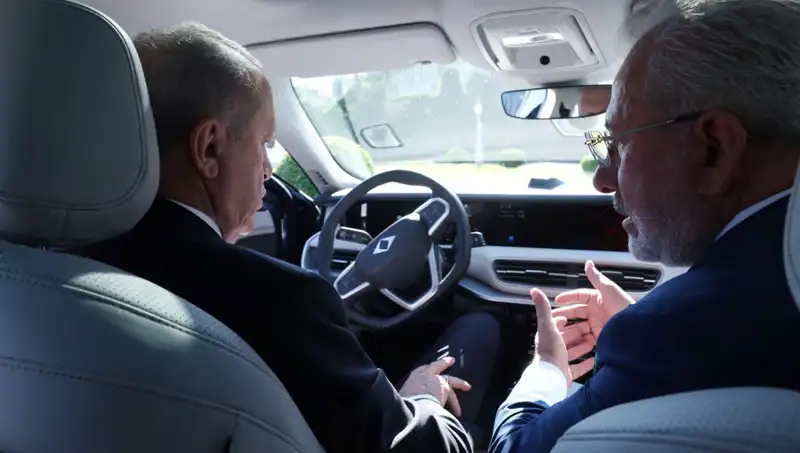 Cumhurbaşkanı Erdoğan, Togg'un Yeni Modeli ile Geleceğe Yön Veriyor