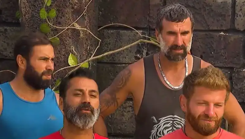 Survivor'da Şok Gelişme: Birleşme Partisi Öncesi Beklenmedik Veda!
