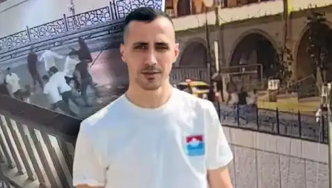Taksim Meydanı'nda Kan Donduran Cinayet: Altı Kişi Saldırarak Öldürdü
