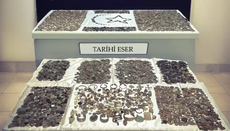 Sınırda Olumsuz Gelişme: 12 Bin 770 Tarihi Eser Ele Geçirildi