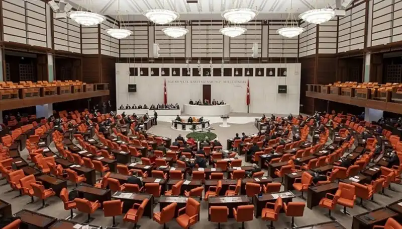 Meclis'teki Gıda Zehirlenmesi İddiaları: İdare Amiri Hasan Turan'dan Açıklama