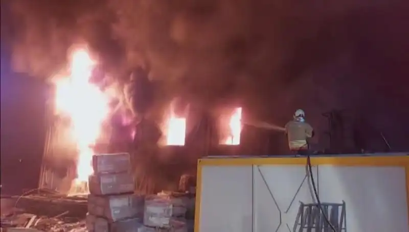 Hatay'da Yalnızca 10 Dakikada Yalnızca Konteyner Alev Alev Yandı