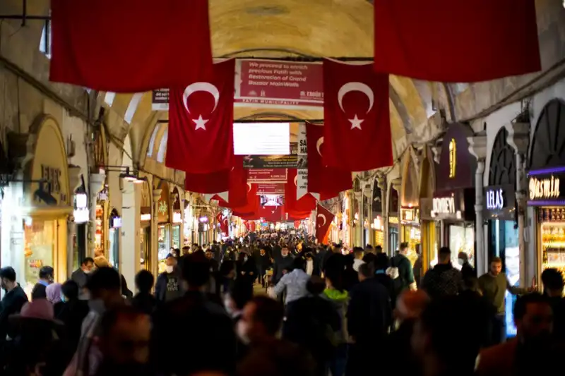 Kapalıçarşı’da 100 Milyon Liralık Vurgun: Korumalar ve Lüks Yaşam Tarzı