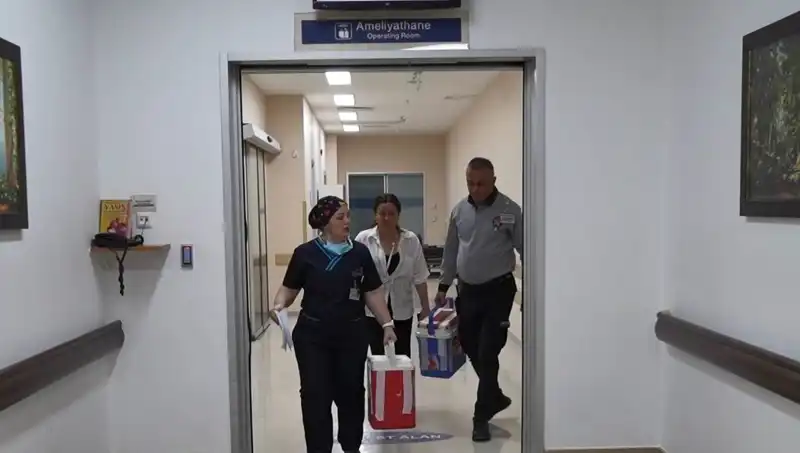53 Yaşındaki Beyin Ölümü Gerçekleşen Hastanın Organları Beş Kişiye Umut Oldu