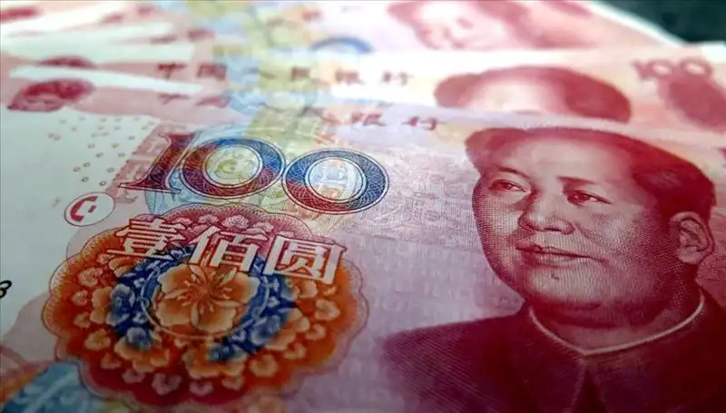 Yuan'ın Değer Kaybı: Çin Ekonomisi ve Küresel Pazar Üzerindeki Etkileri