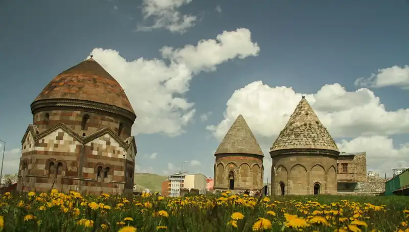 Erzurum'un Tarih Dolu Sokaklarında Kültür ve Keşif Dolu Bir Yolculuk