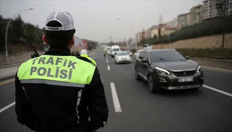 23 Nisan'da Ankara'da Hangi Yollar Trafiğe Kapatıldı?