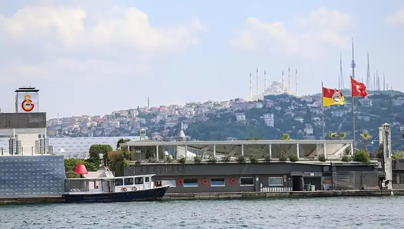 2. Abdülhamid'in Mirasçıları Galatasaray Adası İçin Dava Açtı!