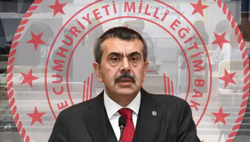 Lise Eğitim Süresi Kısalacak mı? MEB'den Flak Açıklama Geldi!