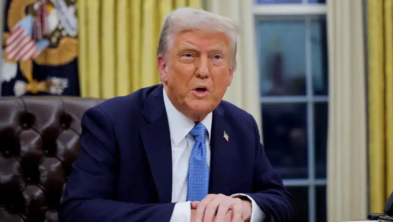 Trump'tan Şaşırtan Açıklama: İran Petrolü Alan Ülkelere Yaptırım Yolda!