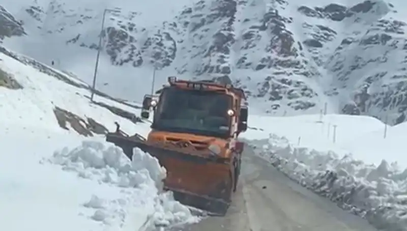 Kar Engeline Rağmen Hisse Senedi Yükselişine İvme Kazandırdı