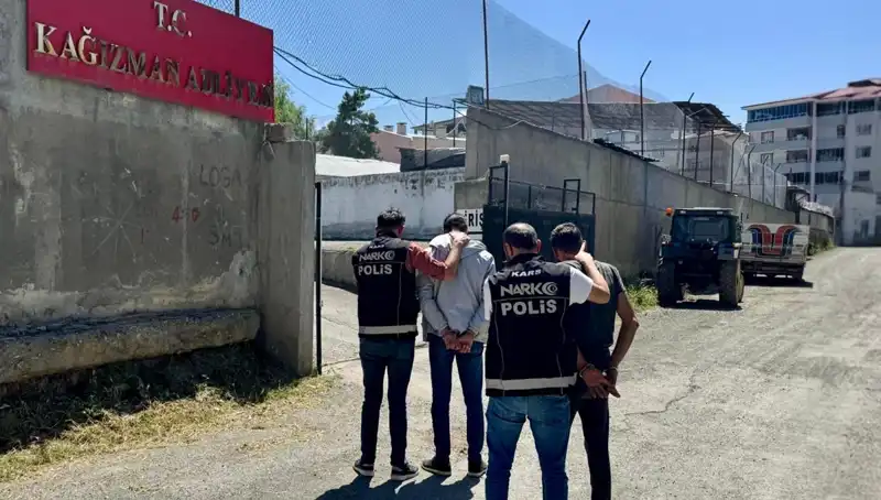 Kars'ta Şok Uyuşturucu Operasyonu: 2 Kişi Tutuklandı!
